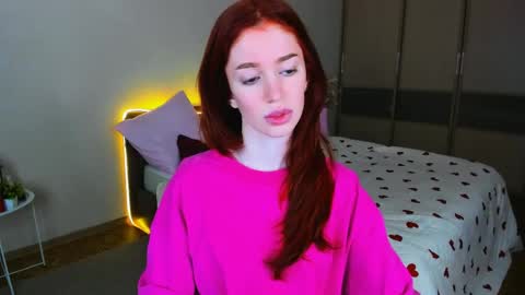 Snapshot of christinaconteeree chatting on May 2026 07:18:01 PM christinaconteeree online show from May 2026 07:18:01 PM