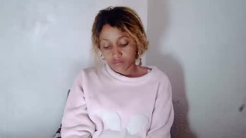 Snapshot of christine213 chatting on February 2025 08:11:02 AM christine213 online show from February 2025 08:11:02 AM