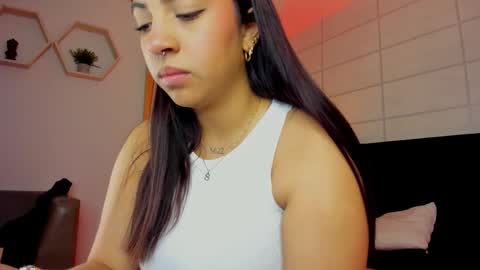 Snapshot of christine_harper chatting on October 2025 12:09:02 PM Christine online show from October 2025 12:09:02 PM