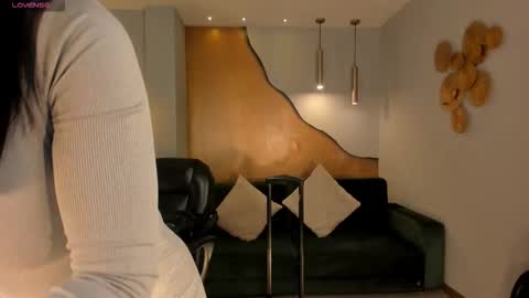 Snapshot of christineford1 chatting on December 2025 12:10:01 PM Christine Ford online show from December 2025 12:10:01 PM