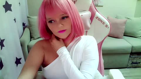 Snapshot of christirose chatting on February 2025 06:08:02 AM Christi online show from February 2025 06:08:02 AM