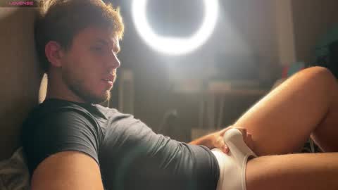 Christopher online show from October 2025 06:05:02 PM