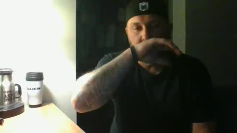 christopherxlv online show from February 2026 06:42:02 AM