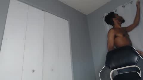 Snapshot of chrisvacherx chatting on December 2024 01:49:02 PM ChrisVacherx online show from December 2024 01:49:02 PM