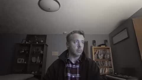 chrisw8121 online show from February 2026 11:47:01 PM