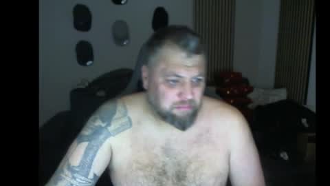 Snapshot of chrizz80 chatting on December 2025 06:11:01 AM Chrizz online show from December 2025 06:11:01 AM