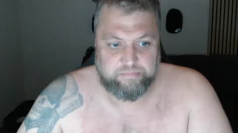 Snapshot of chrizz80 chatting on June 2026 10:12:02 PM Chrizz online show from June 2026 10:12:02 PM