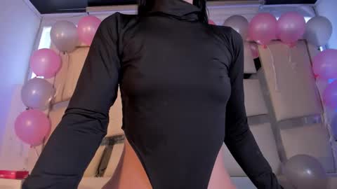 Snapshot of chrystal_jade chatting on October 2025 01:29:01 PM instagram chrystaljade.1 online show from October 2025 01:29:01 PM