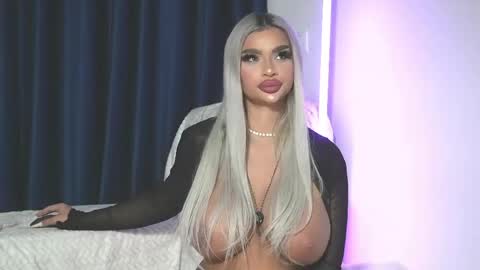 Snapshot of chrystalcade chatting on May 2026 03:02:01 AM Chrystal online show from May 2026 03:02:01 AM