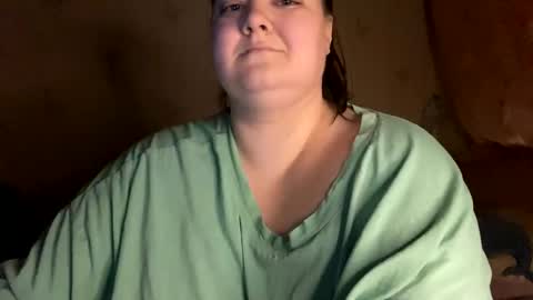 Snapshot of chubby__katie_ chatting on February 2025 03:32:02 PM Kat online show from February 2025 03:32:02 PM