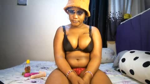 Snapshot of chubby_flora chatting on July 2026 01:08:01 AM Flora online show from July 2026 01:08:01 AM