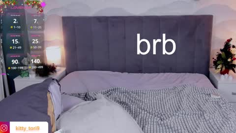 Kelly online show from December 2024 04:25:02 PM