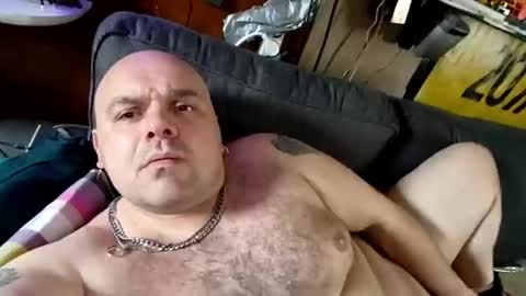 Snapshot of chubbyman40 chatting on April 2026 11:19:02 AM chubbyman40 online show from April 2026 11:19:02 AM