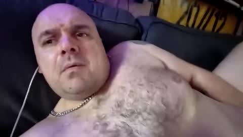 Snapshot of chubbyman40 chatting on May 2026 06:08:01 AM chubbyman40 online show from May 2026 06:08:01 AM