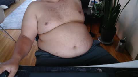 AstorYvr online show from July 2026 03:59:02 AM