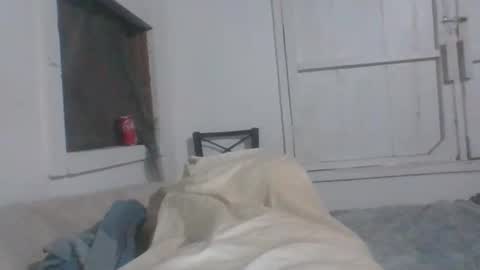 Snapshot of chubcammer chatting on May 2026 05:51:01 PM chubcammer online show from May 2026 05:51:01 PM