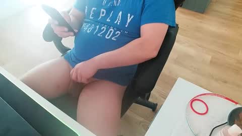 chucky606 online show from February 2025 11:01:02 AM