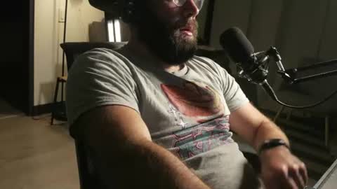 chunkyisbest online show from August 2026 03:23:02 AM