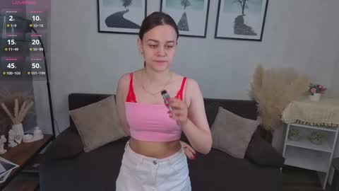 My name is Mia hello everyone online show from April 2026 11:15:01 AM