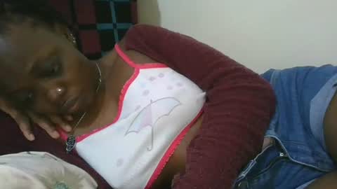 Snapshot of cilia_petite chatting on July 2026 04:11:01 PM cilia petite online show from July 2026 04:11:01 PM