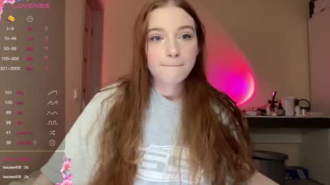 Snapshot of cinnabongirls chatting on February 2025 05:26:02 PM Maddy online show from February 2025 05:26:02 PM