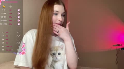 Snapshot of cinnabongirls chatting on February 2025 01:38:01 AM Maddy online show from February 2025 01:38:01 AM