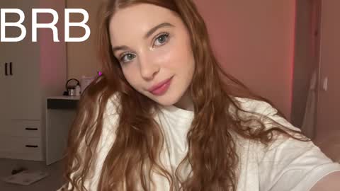 Snapshot of cinnabongirls chatting on February 2025 06:00:02 PM Maddy online show from February 2025 06:00:02 PM