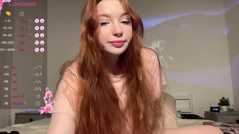 Snapshot of cinnabongirls chatting on March 2025 02:43:02 PM Maddy online show from March 2025 02:43:02 PM