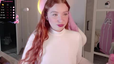 Snapshot of cinnabongirls chatting on October 2025 08:13:02 PM Maddy online show from October 2025 08:13:02 PM