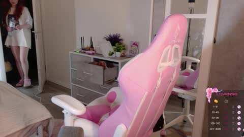 Maddy online show from December 2025 03:26:02 AM