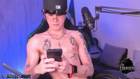 Snapshot of cinnamon_boyxxx chatting on September 2025 02:35:02 AM David     Independent Model online show from September 2025 02:35:02 AM