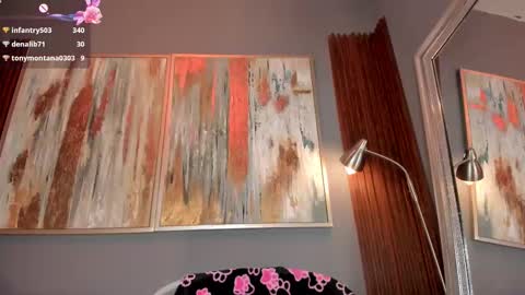 Snapshot of cinnia_ chatting on October 2025 12:33:01 AM Cintia online show from October 2025 12:33:01 AM