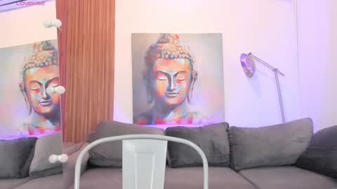 Snapshot of cinnia_ chatting on November 2025 12:16:02 PM Cintia online show from November 2025 12:16:02 PM