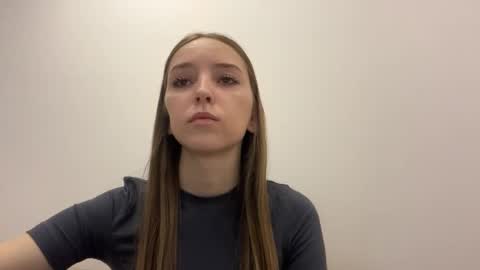 Aurora online show from April 2026 02:21:01 PM