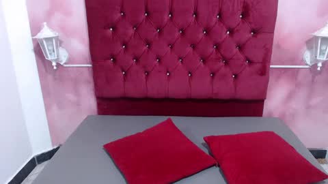 Snapshot of cinthya_dan chatting on February 2025 10:43:01 PM Cinthya online show from February 2025 10:43:01 PM