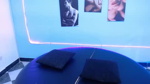 Cinthya online show from February 2026 06:11:01 PM