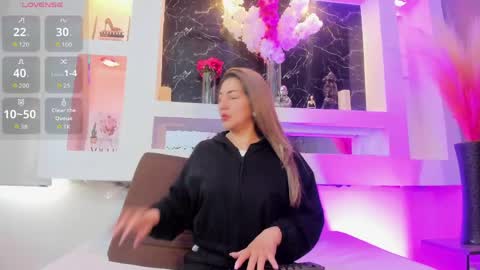 Cinthya  online show from April 2026 11:57:02 AM