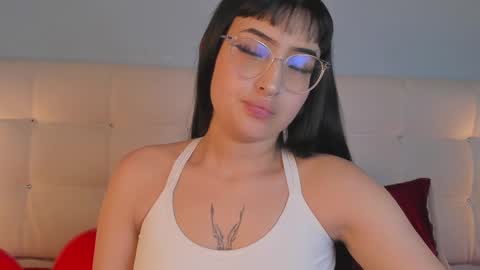 Snapshot of cintya_kors chatting on March 2025 07:40:01 PM Cintya online show from March 2025 07:40:01 PM
