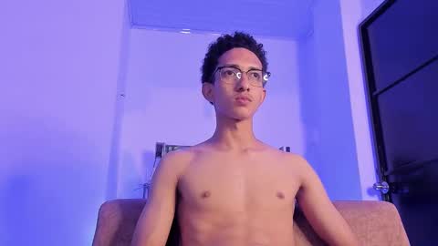 Snapshot of cj_davis1 chatting on November 2025 05:07:02 AM cj_davis1 online show from November 2025 05:07:02 AM