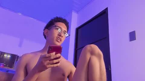 Snapshot of cj_davis1 chatting on November 2025 04:15:02 AM cj_davis1 online show from November 2025 04:15:02 AM