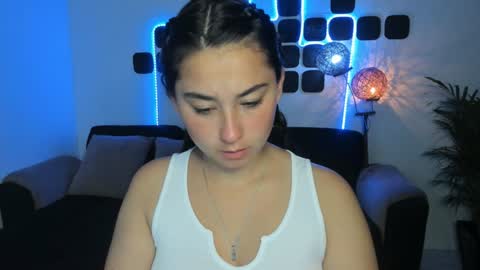 claiok online show from December 2024 10:30:02 PM