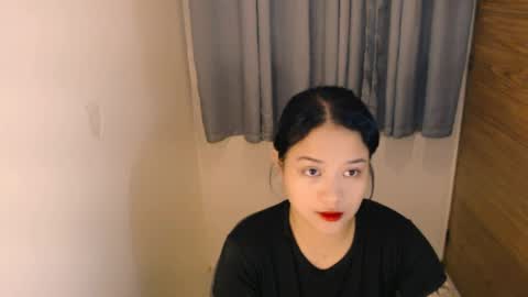 claire online show from April 2026 06:33:01 AM