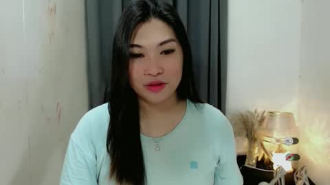 CLAIRE online show from October 2025 04:57:02 AM