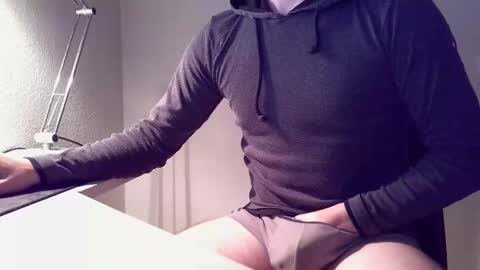 clamshive7 online show from November 2025 08:03:01 AM