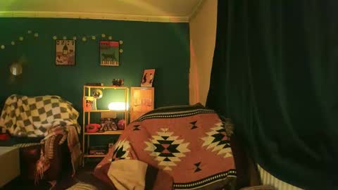 Snapshot of clancyosbourne chatting on October 2025 07:14:02 PM Clancy online show from October 2025 07:14:02 PM