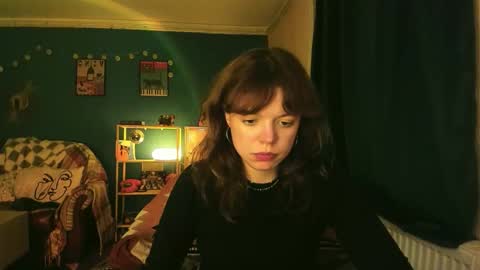 Snapshot of clancyosbourne chatting on November 2025 07:05:01 PM Clancy online show from November 2025 07:05:01 PM