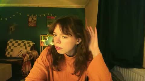 Snapshot of clancyosbourne chatting on November 2025 09:46:02 PM Clancy online show from November 2025 09:46:02 PM