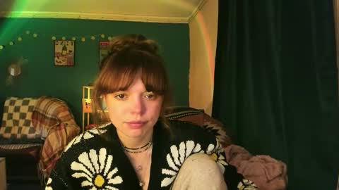 Snapshot of clancyosbourne chatting on November 2025 07:02:01 PM Clancy online show from November 2025 07:02:01 PM