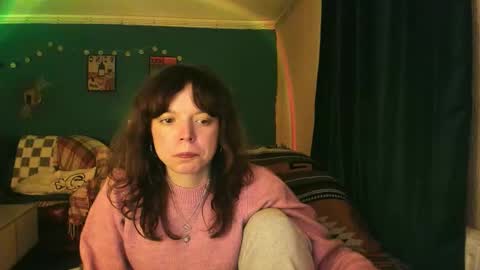 Snapshot of clancyosbourne chatting on November 2025 10:56:01 PM Clancy online show from November 2025 10:56:01 PM