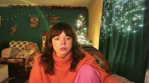 Snapshot of clancyosbourne chatting on December 2025 07:00:01 PM Clancy online show from December 2025 07:00:01 PM